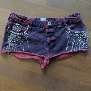 River island butt shorts